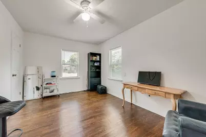 827 Taylor Street, Lancaster, TX 75134 - Photo 25