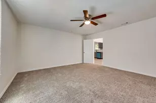 2704 Rosen Ave, Fort Worth, TX 76164 - Photo 17