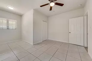 2704 Rosen Ave, Fort Worth, TX 76164 - Photo 13