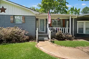 403 Ridgewood, Palestine, TX 75803 - Photo 1