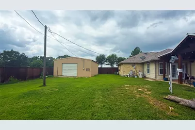1356 Kerry Lane, Azle, TX 76020 - Photo 25