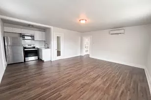 207 S Dallas St, Ennis, TX 75119 - Photo 9