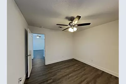 2705 Hidden Springs Drive, Mesquite, TX 75181 - Photo 11