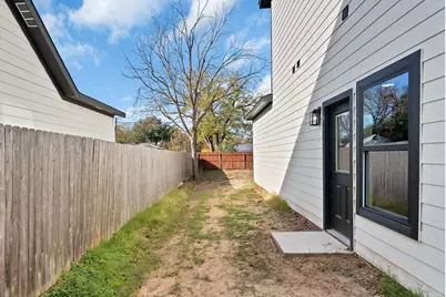 819 Stamps Avenue, Fort Worth, TX 76114 - Photo 37