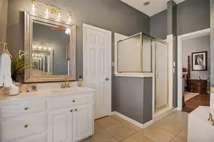 902 Granview Dr, Lewisville, TX 75067 - Photo 17