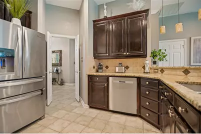 902 Granview Drive, Lewisville, TX 75067 - Photo 13
