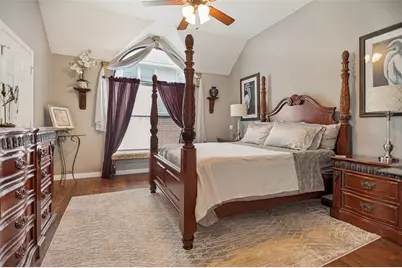 902 Granview Drive, Lewisville, TX 75067 - Photo 3