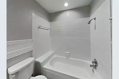 328 Teakwood Lane, Lewisville, TX 75067 - Photo 11