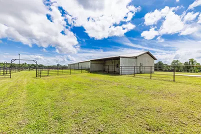 609 County Road 2421, Como, TX 75431 - Photo 39