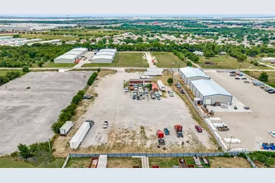 17541 Matany Road, Justin, TX 76247 - Photo 3