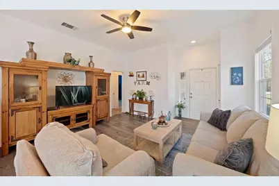 10236 Franklin Drive, Providence Village, TX 76227 - Photo 7