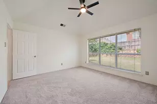 2907 Clairemont Ln, Euless, TX 76039 - Photo 23