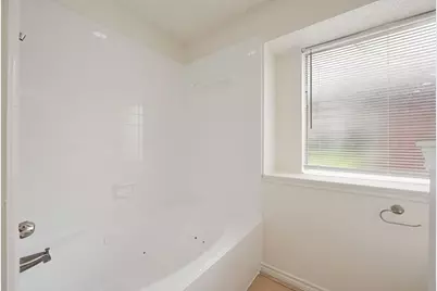 2907 Clairemont Lane, Euless, TX 76039 - Photo 25