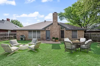 2907 Clairemont Lane, Euless, TX 76039 - Photo 29