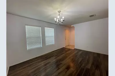 2801 Mockingbird Street, Royse City, TX 75189 - Photo 11