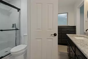 2117 Franklin Dr, Arlington, TX 76011 - Photo 23