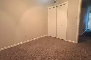 1300 Royal Oaks Dr, Waco, TX 76710 - Photo 9