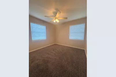1300 Royal Oaks Drive, Waco, TX 76710 - Photo 19