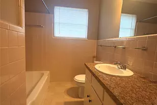 1300 Royal Oaks Dr, Waco, TX 76710 - Photo 17