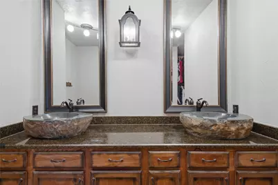722 Three Skillet Road, Springtown, TX 76082 - Photo 27