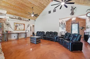 722 Three Skillet Rd, Springtown, TX 76082 - Photo 13