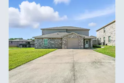 721 E College Street, Princeton, TX 75407 - Photo 1