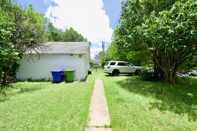 2224 Live Oak Avenue, Waco, TX 76708 - Photo 17