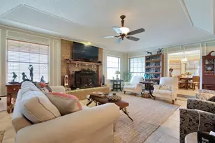 301 Ryan Ave, Burleson, TX 76028 - Photo 19
