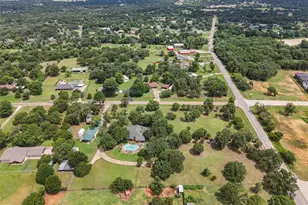 301 Ryan Ave, Burleson, TX 76028 - Photo 3