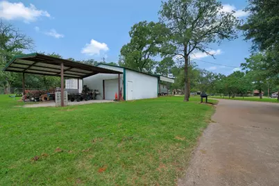 301 Ryan Avenue, Burleson, TX 76028 - Photo 9