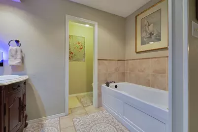 301 Ryan Avenue, Burleson, TX 76028 - Photo 25