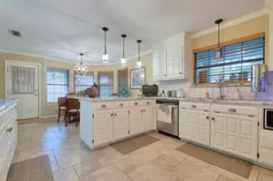 301 Ryan Ave, Burleson, TX 76028 - Photo 15