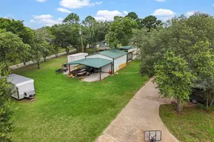 301 Ryan Ave, Burleson, TX 76028 - Photo 9