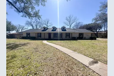 1005 Sunset Drive, Ennis, TX 75119 - Photo 1