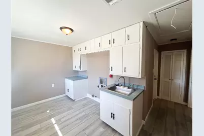 1005 Sunset Drive, Ennis, TX 75119 - Photo 15