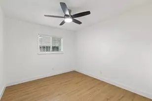 2512 Towerwood Dr, Carrollton, TX 75006 - Photo 15