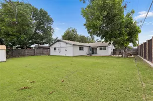 2512 Towerwood Dr, Carrollton, TX 75006 - Photo 23