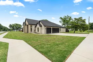 7611 Awadi Ct, Arlington, TX 76001 - Photo 5