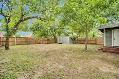 304 W 4th Street, Ferris, TX 75125 - Photo 23