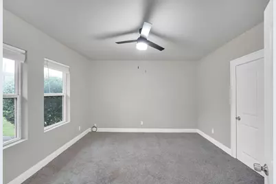 304 W 4th Street, Ferris, TX 75125 - Photo 15