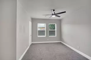 304 W 4th St, Ferris, TX 75125 - Photo 15