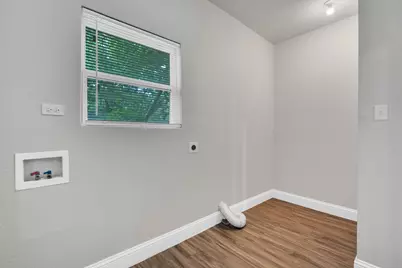 304 W 4th Street, Ferris, TX 75125 - Photo 19