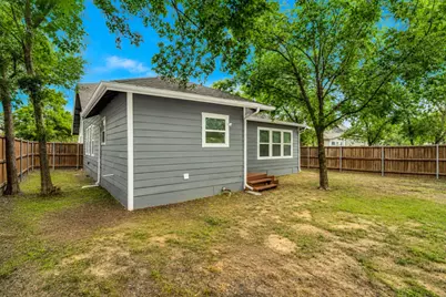 304 W 4th Street, Ferris, TX 75125 - Photo 19