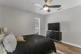 7428 Walling Ln, Dallas, TX 75231 - Photo 33