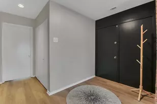 7428 Walling Ln, Dallas, TX 75231 - Photo 37