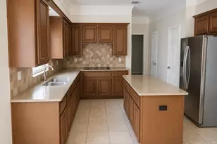 8533 Castle Creek Rd, North Richland Hills, TX 76182 - Photo 29