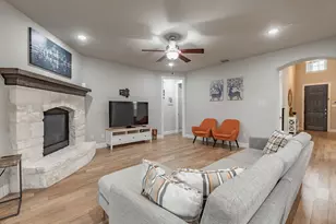 12163 Curry Creek Dr, Frisco, TX 75035 - Photo 15