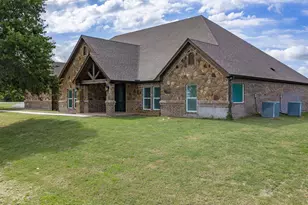 910 Co Rd 1111, Decatur, TX 76234 - Photo 1