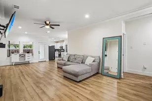 1829 Galveston St, Grand Prairie, TX 75051 - Photo 11