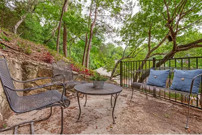 826 Cherlynne Drive, Cedar Hill, TX 75104 - Photo 23